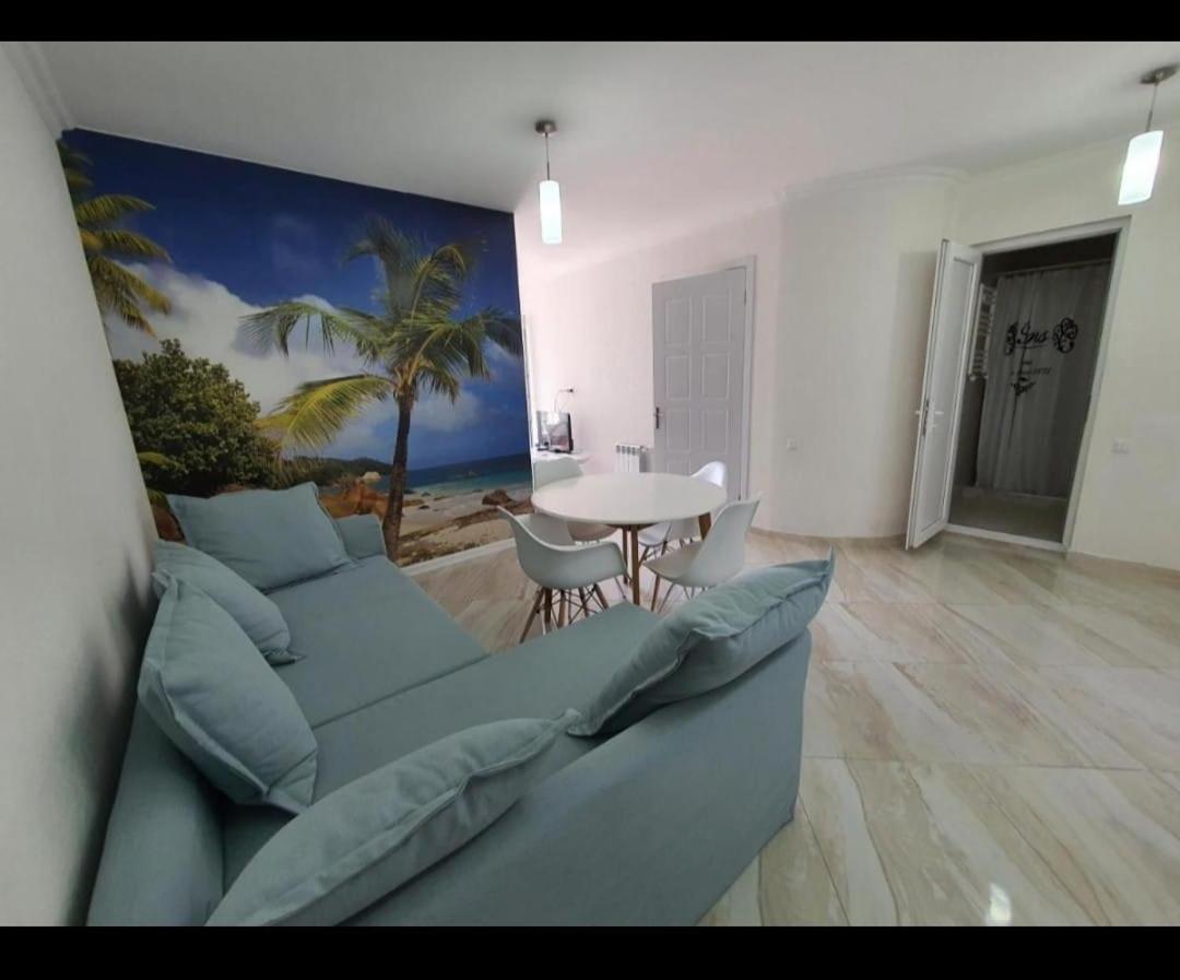Paradise Apartment Batumi Exterior foto