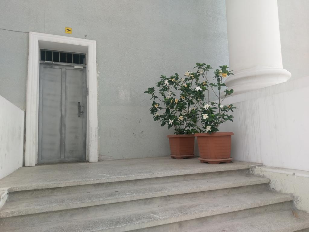 Paradise Apartment Batumi Exterior foto